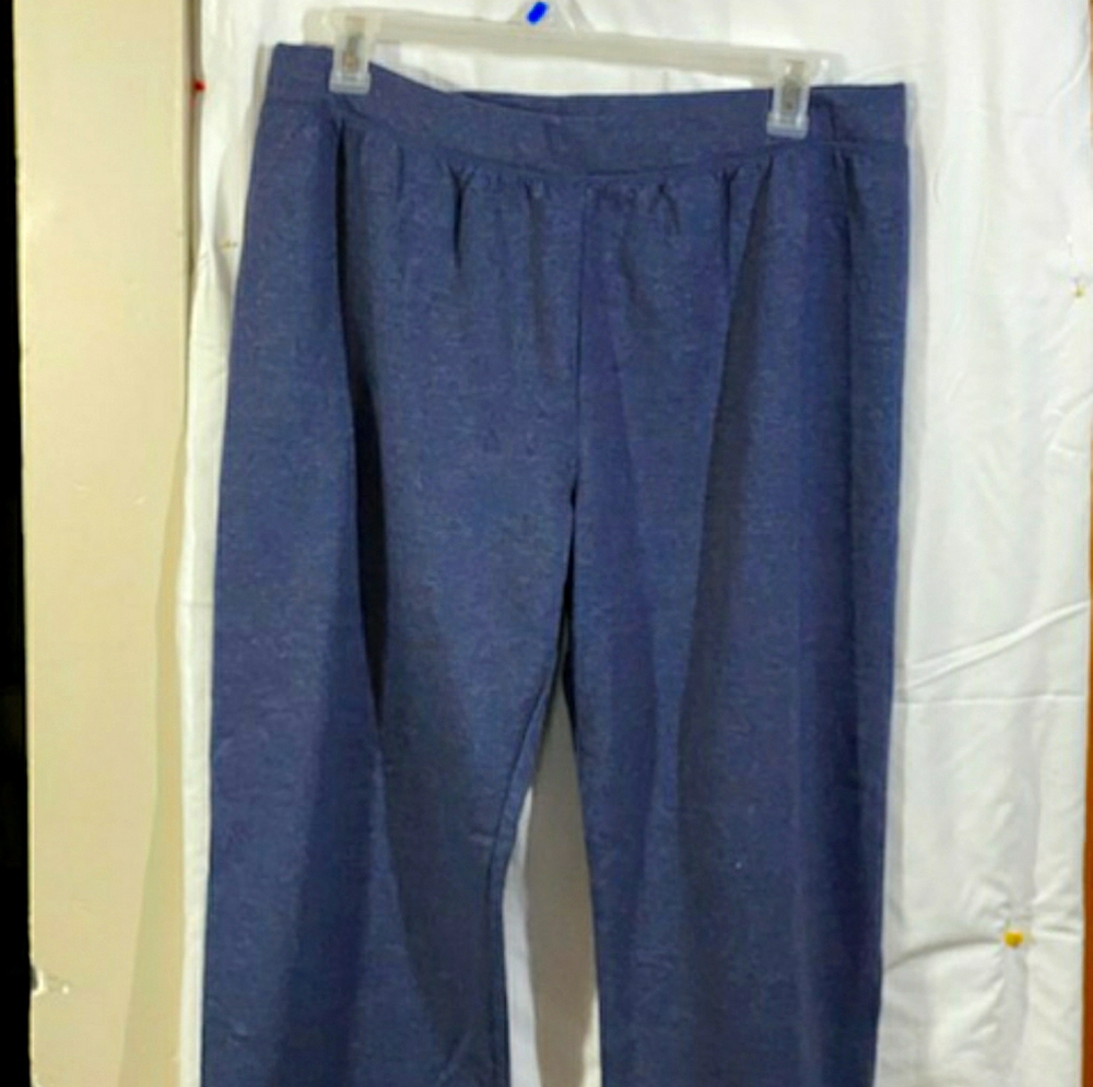 Hanes Her Way petite sweats